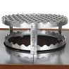 Cette couronne multifonction vous permet de surélever votre grill centrale et d'éviter la chute d'aliments dans le foyer.