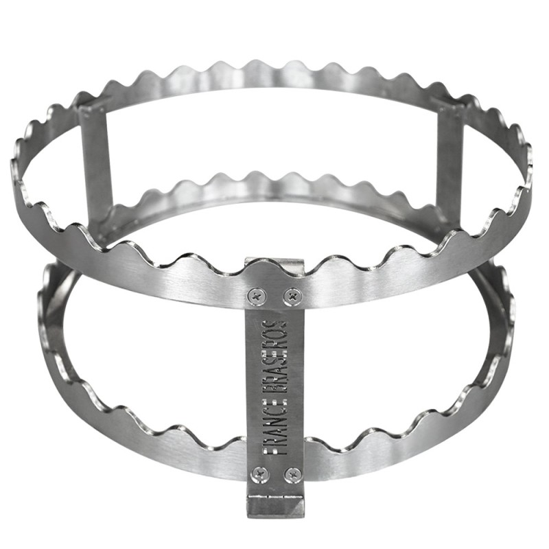 La grille surélevée 3-en-1 sert à la fois d'anneau anti-chute, de réhausse grille et de repose brochettes