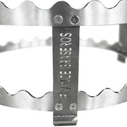 Cette grille multifonction est un produit France Braseros